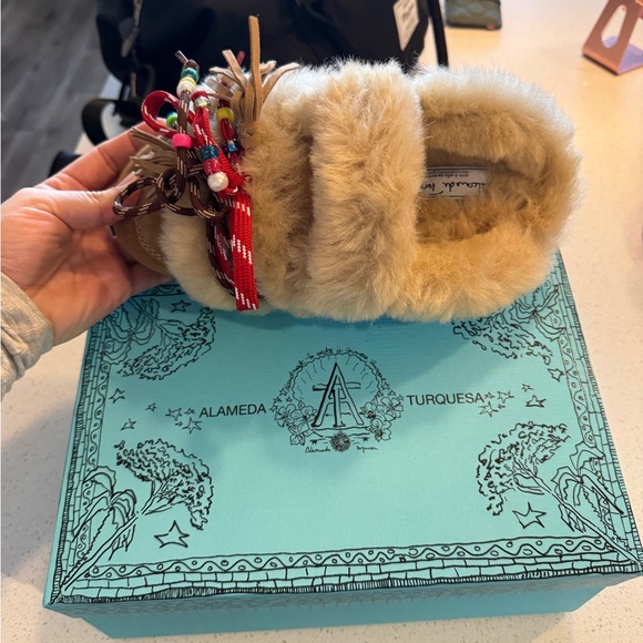 LOLA Shearling Mules with Beaded Accents - Picture 2 of 7